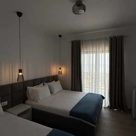 Thomas Pensión Dhërmi